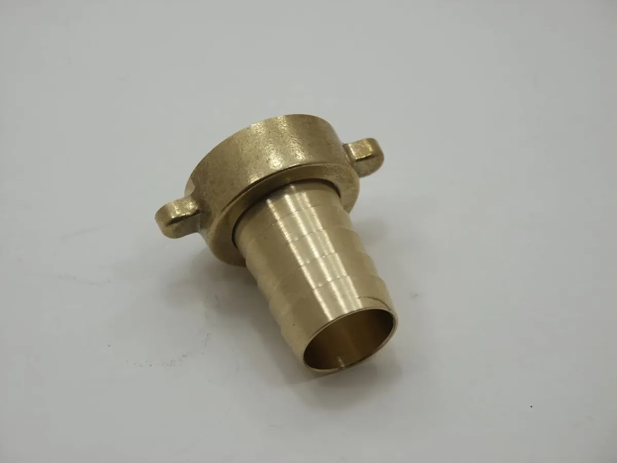 UNION CONECTOR LLAVE MANGUERA DE BRONCE 3/4'' PARA LLAVE 3/4 - 4