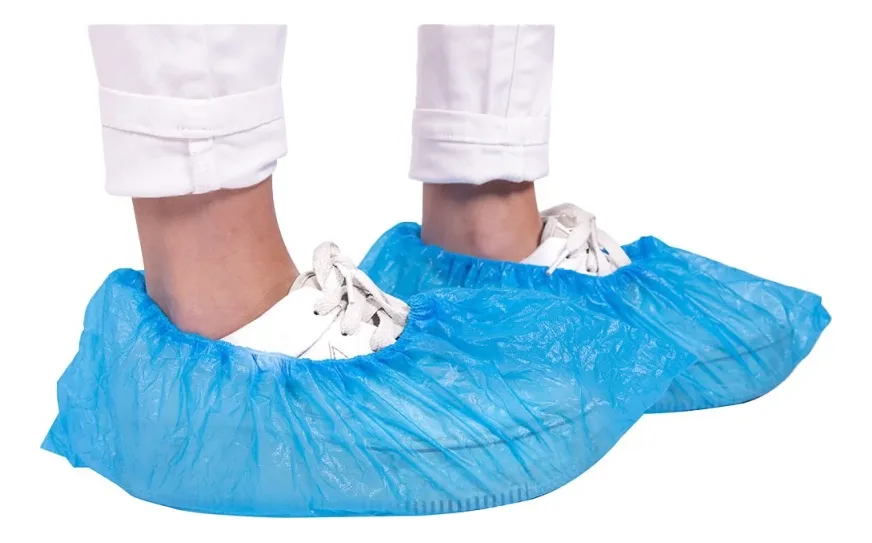 CUBRE ZAPATO TRESOR 100 UNIDADES ANTIDESLIZANTE IMPERMEABLE - 2