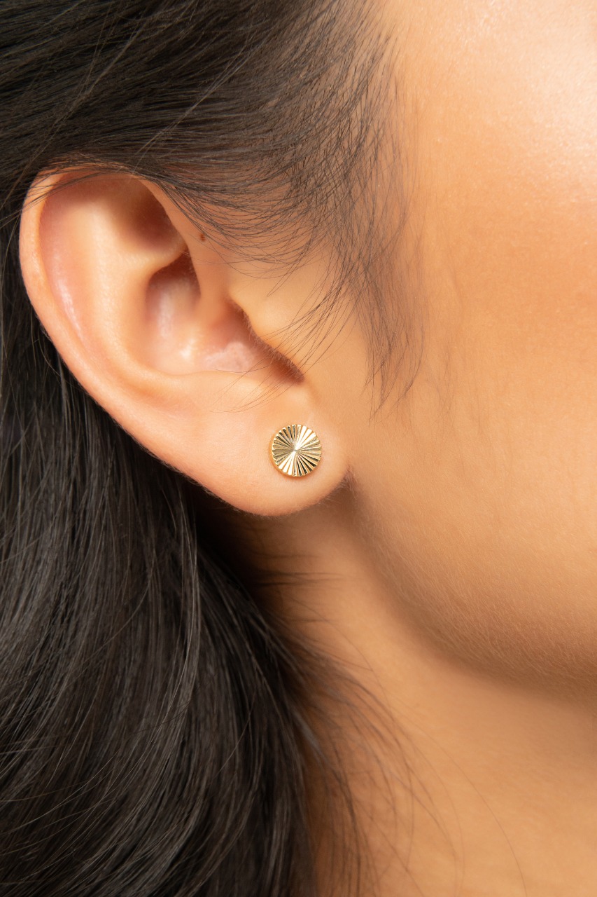 ARETES TOPO SOL REDONDOS 8MM ORO LAMINADO 18K - 2