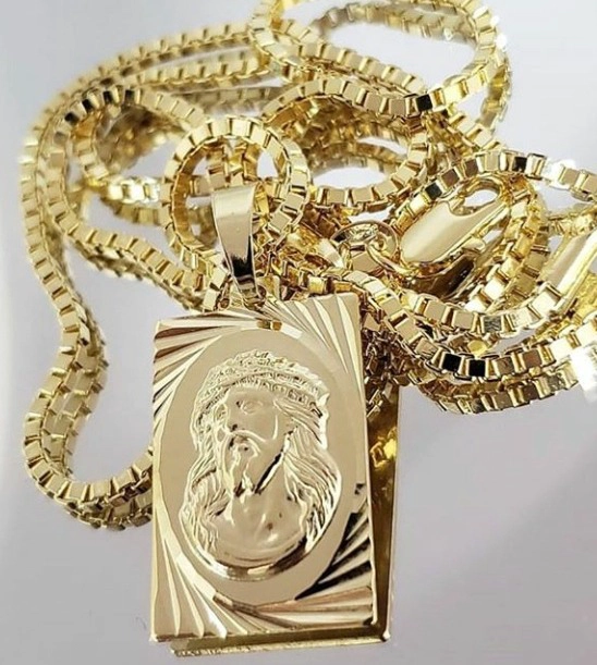 COLGANTE ROSTRO CRISTO PLACA EN ORO LAMINADO 18K - 1