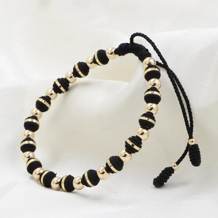 BRAZALETE AJUSTABLE EN ORO LAMINADO 18K - 1