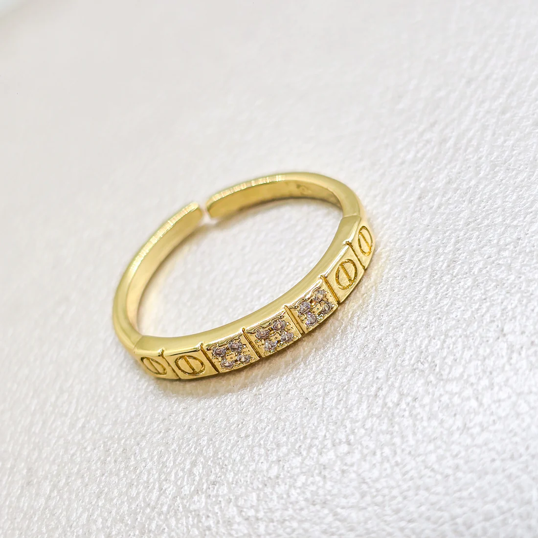 ANILLO CT KINGDOM AJUSTABLE ORO LAMINADO 18K - 1