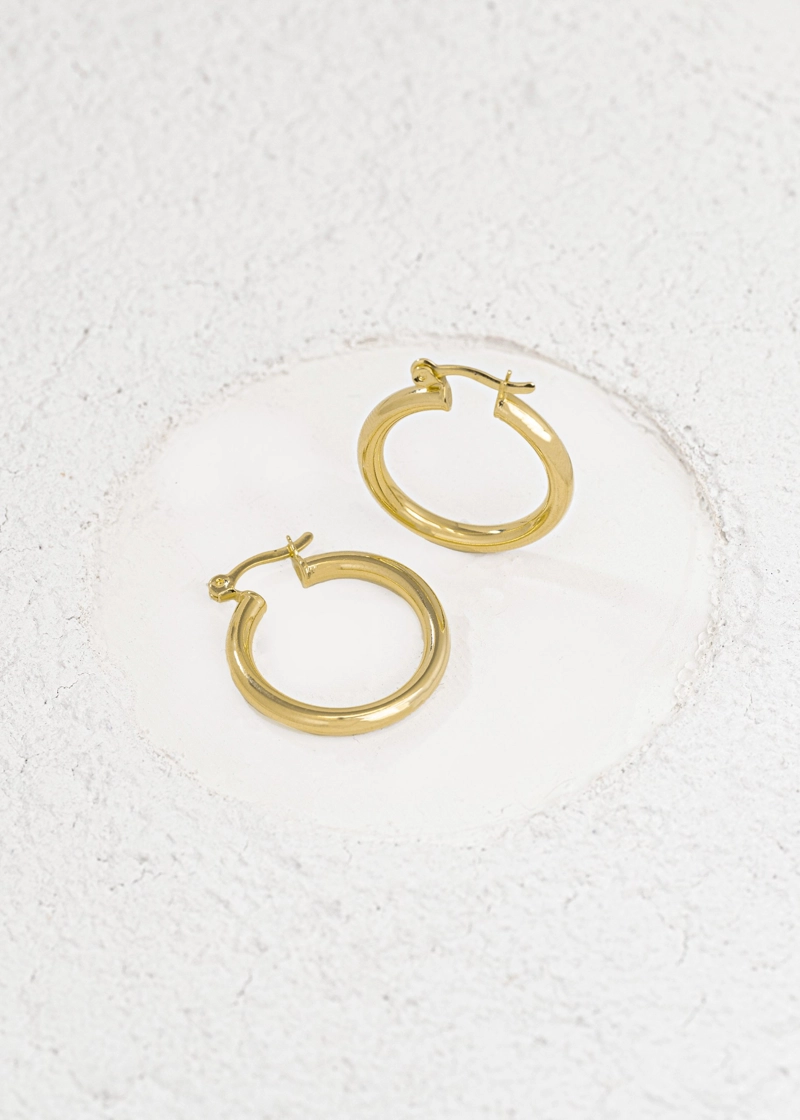 AROS CANDONGA TUBULAR 2.8CM ORO LAMINADO 18K - 1