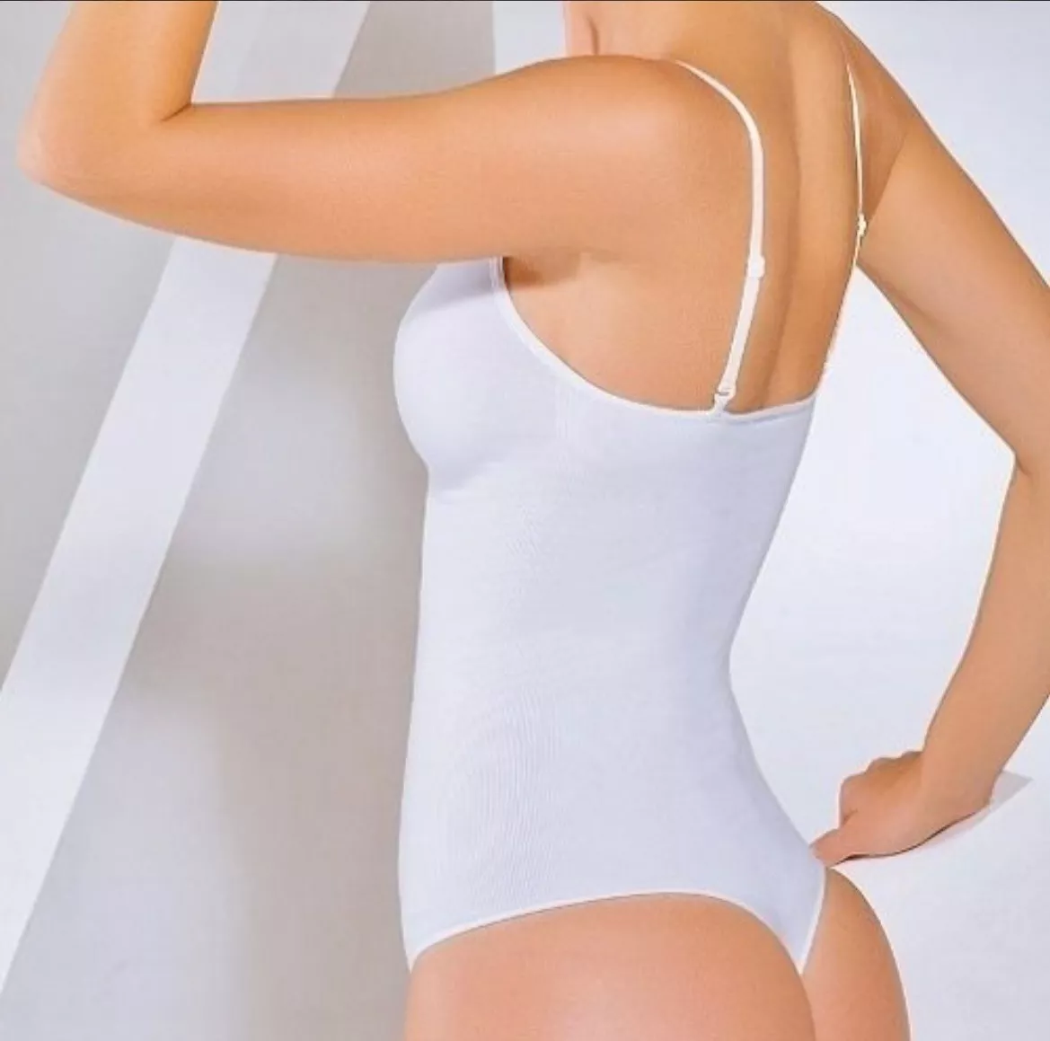 BODY MUJER AJUSTABLE MODELADOR COMPRESIÓN CALCE COMODO 254 - 4