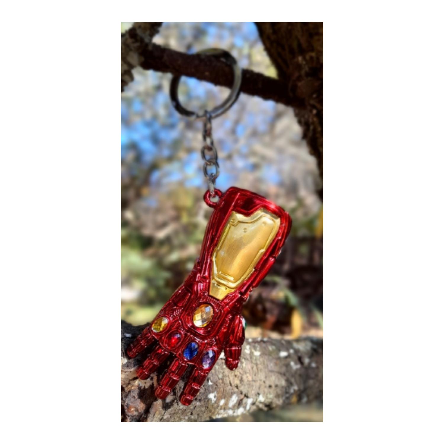 LLAVERO METALICO PREMIUM GUANTALETE IRON MAN 8CM - 2