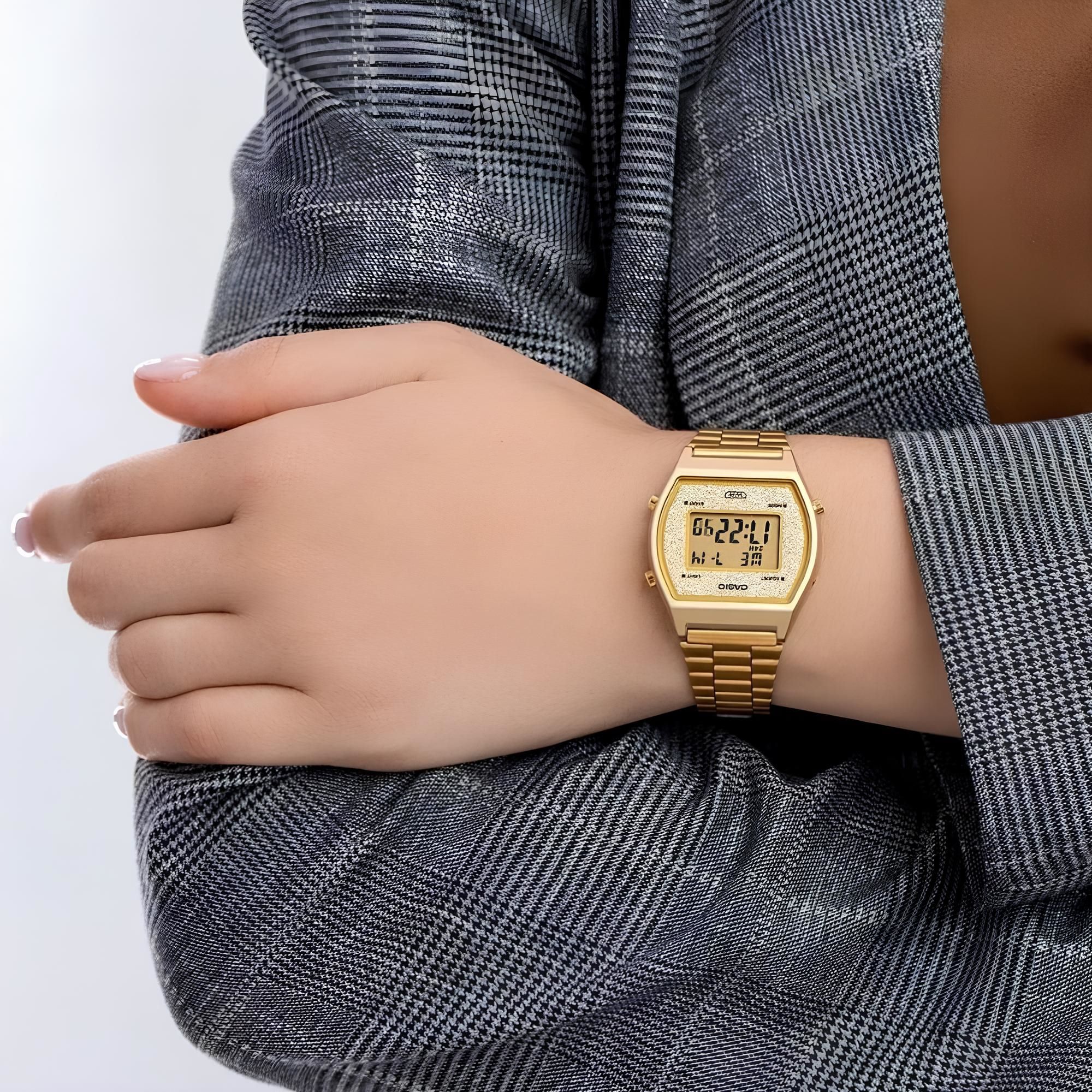 RELOJ B-640WGG-9 VINTAGE DIGITAL METAL - 3