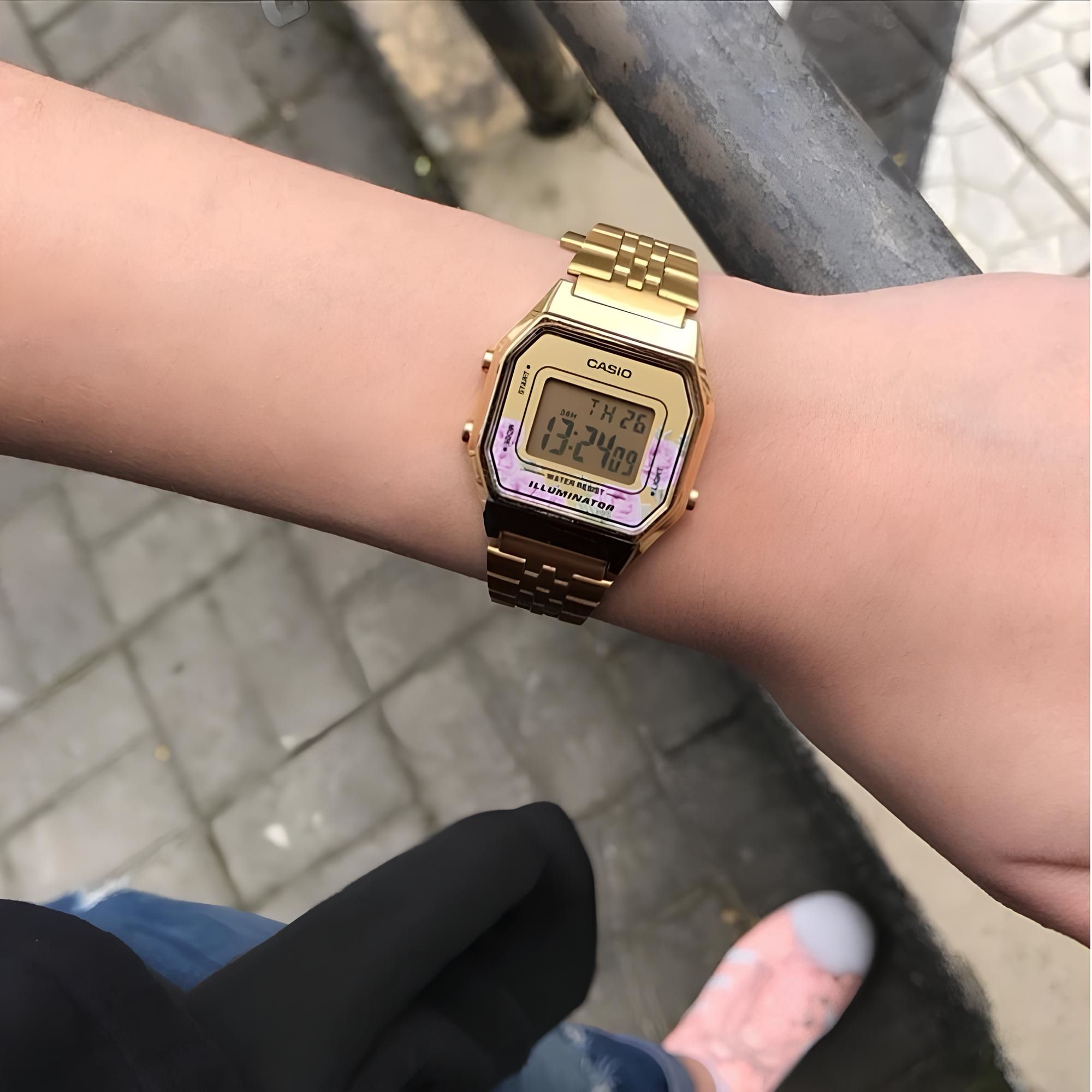 RELOJ LA-680WGA-4C VINTAGE DIGITAL METAL - 3