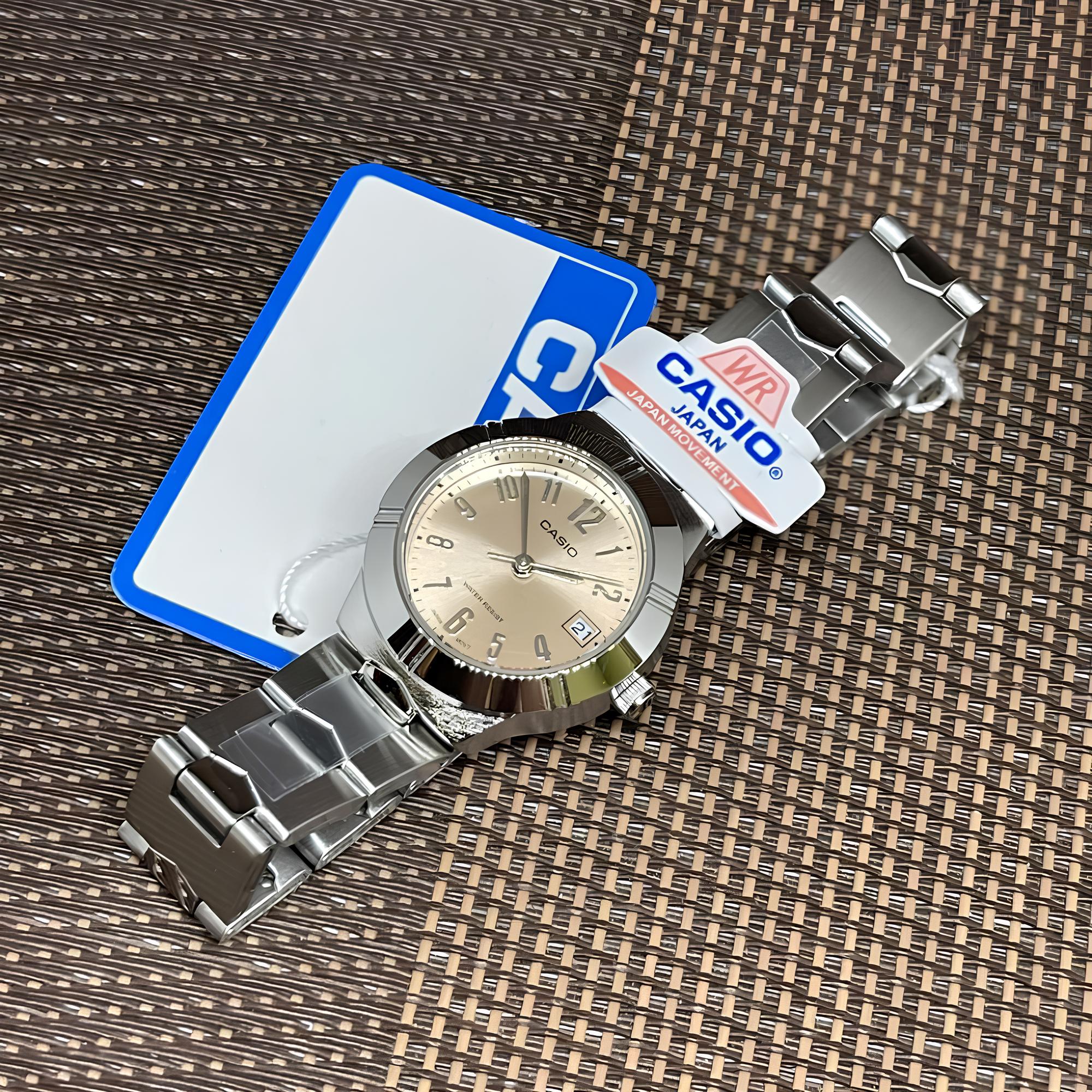 RELOJ LTP-1241D-4A3 MUJER ANALOGO METAL - 4
