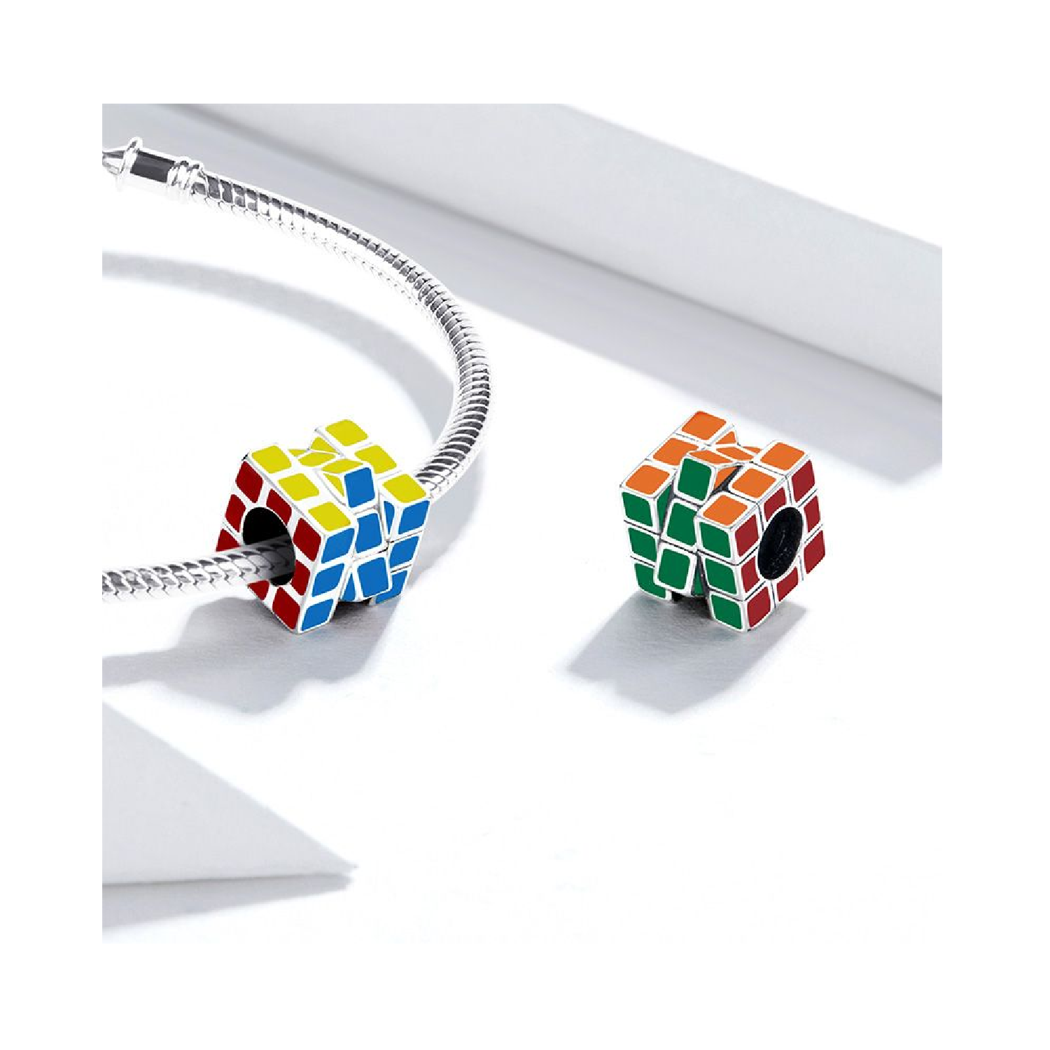 CHARM CUBO MÁGICO RUBIK COLORIDO EN PLATA 925 SILVER HEART - 2