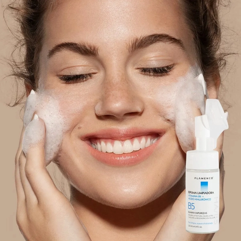 ESPUMA LIMPIADORA FACIAL VITAMINA B5 + ACIDO HIALURONICO LAU - 7