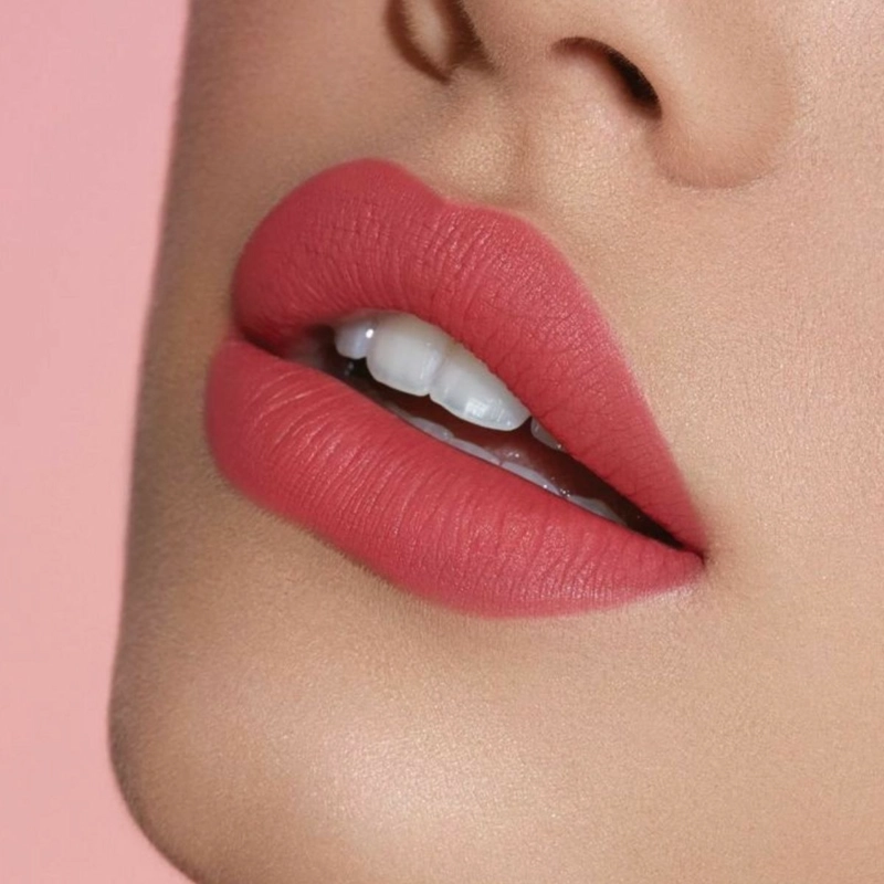 PAQ 24 LABIALES EN BARRA EFECTO MATE 12 TONOS SURTIDO LAU - 6