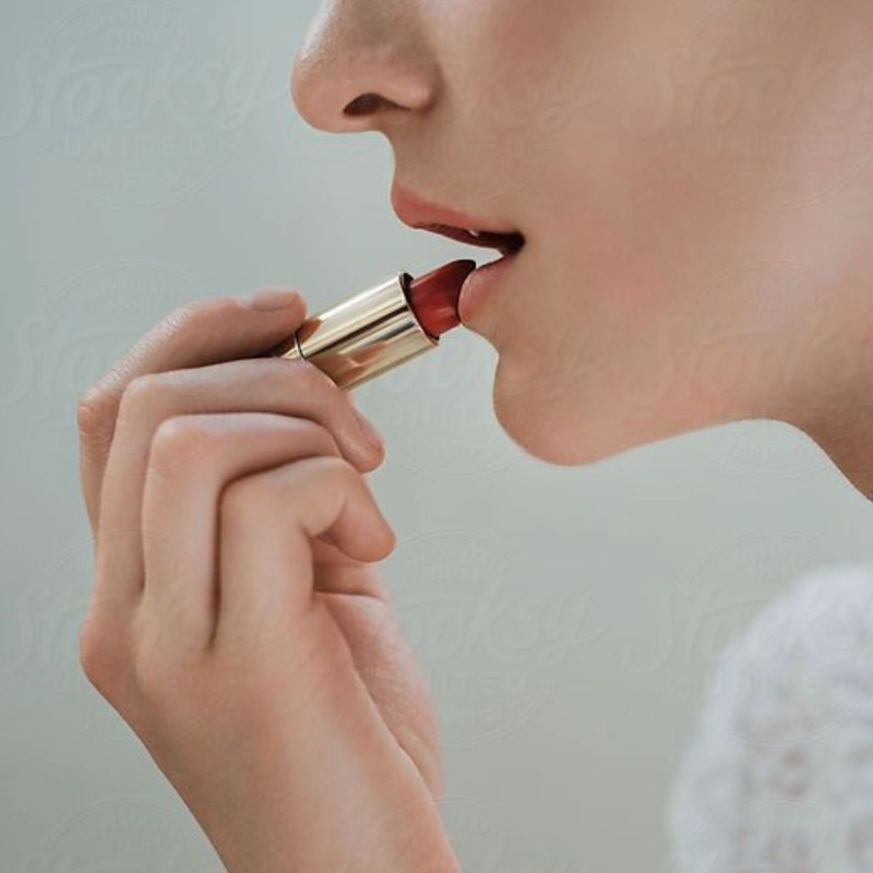 PAQ 24 LABIALES EN BARRA EFECTO MATE 12 TONOS SURTIDO LAU - 7