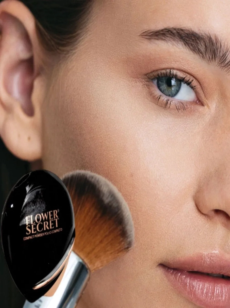 24 POLVOS COMPACTO SILK MATE CONTROL BRILLO MAQUILLAJE LAU - 5
