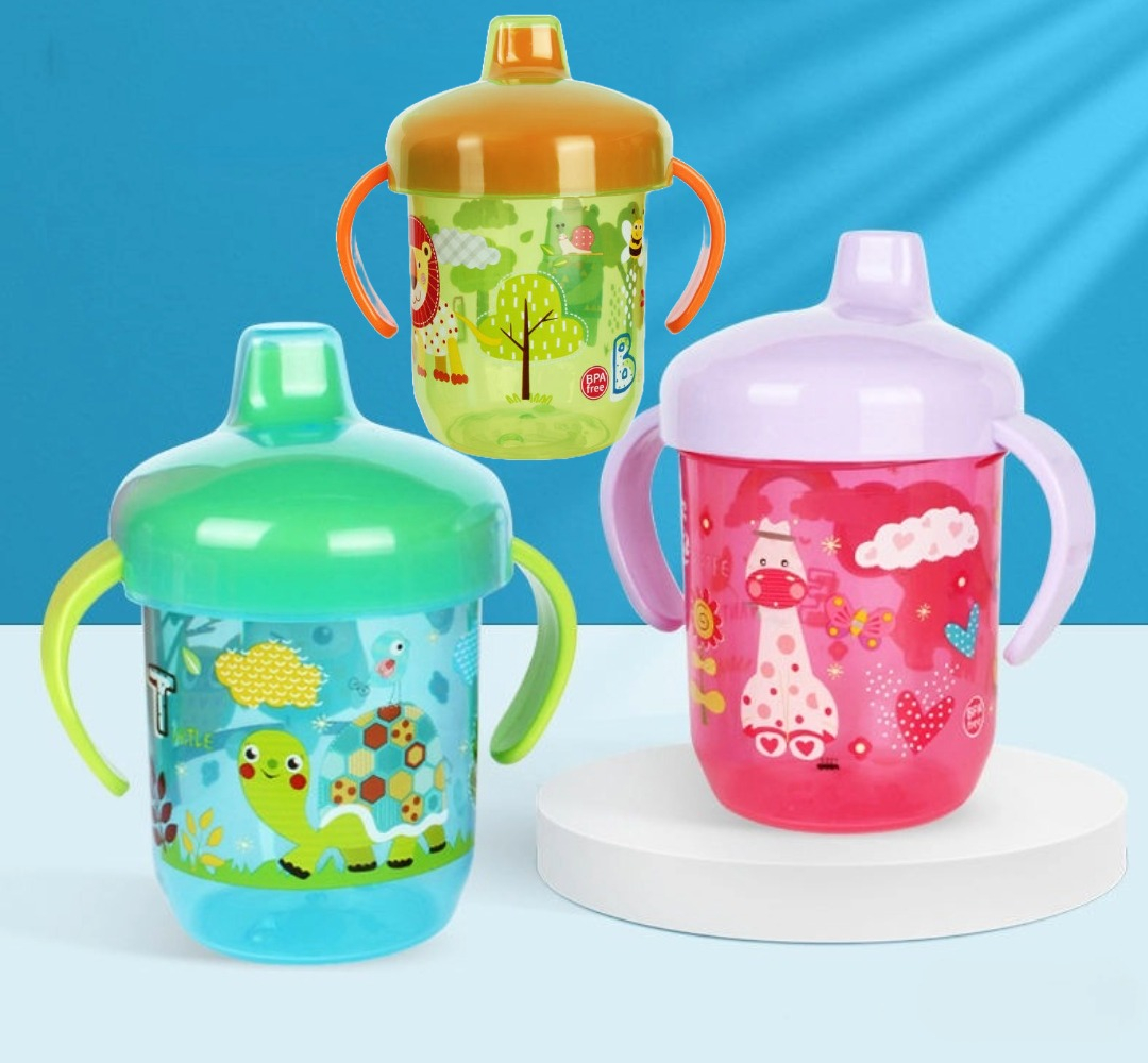 SET 4 VASOS PLASTICOS ESTAMPADO ANTIDERRAME NIÑOS LAU - 3