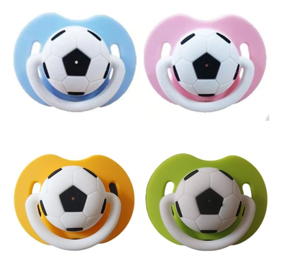 SET 5 CHUPETES DISEÑO DIVERTIDO FUTBOL SUAVE BEBE LAU - 1