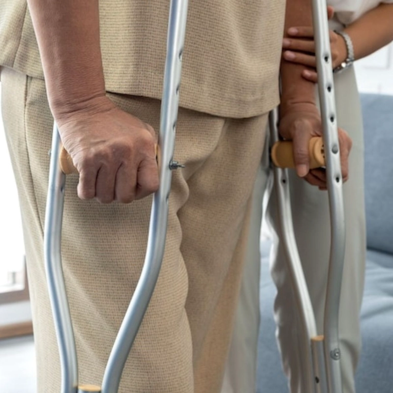 MULETAS AXILARES ORTOPEDICAS DE ALUMINIO ADULTOS LAU - 3