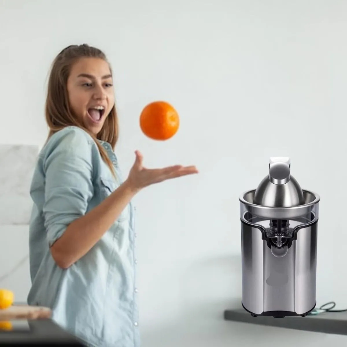 MAQUINA EXPRIMIDOR DE NARANJAS 100W ACERO INOX LAU - 9