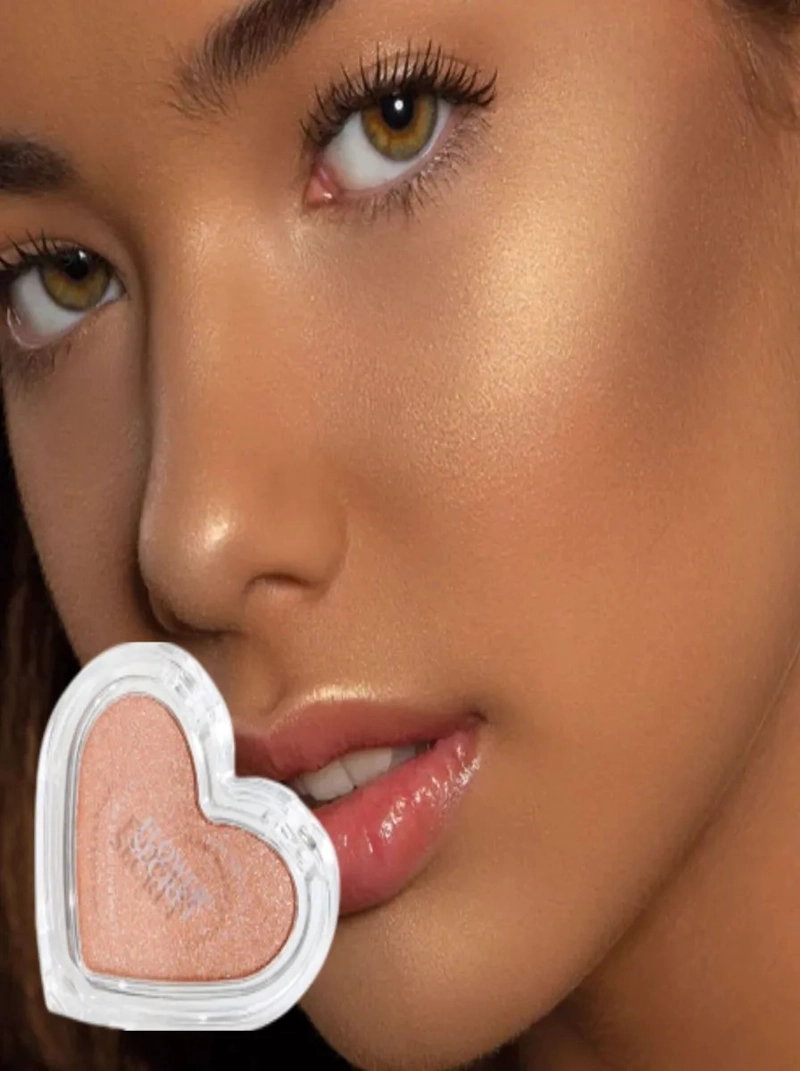 PACK 24 ILUMINADOR POLVO DISEÑO CORAZON MAQUILLAJE LAU - 5