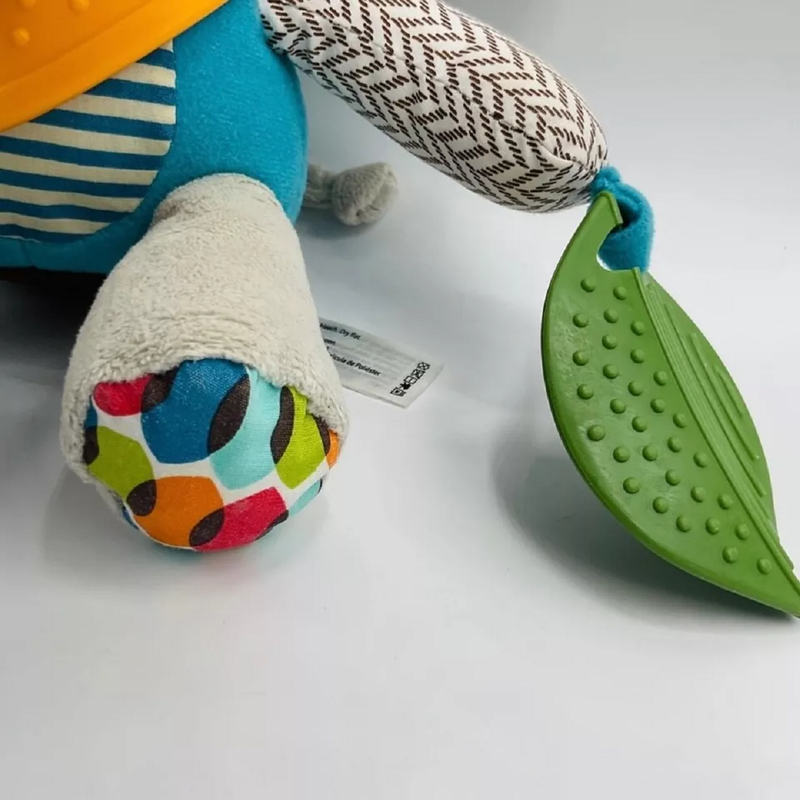MORDEDOR PELUCHE SENSORIAL ESTIMULACION COLGANTE BEBES LAU - 7