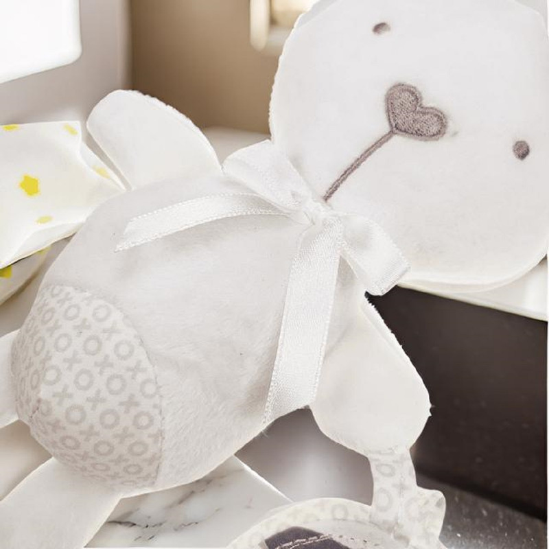 SONAJERO PELUCHE SUAVE ESTIMULACION CUNA COCHE BEBES LAU - 9