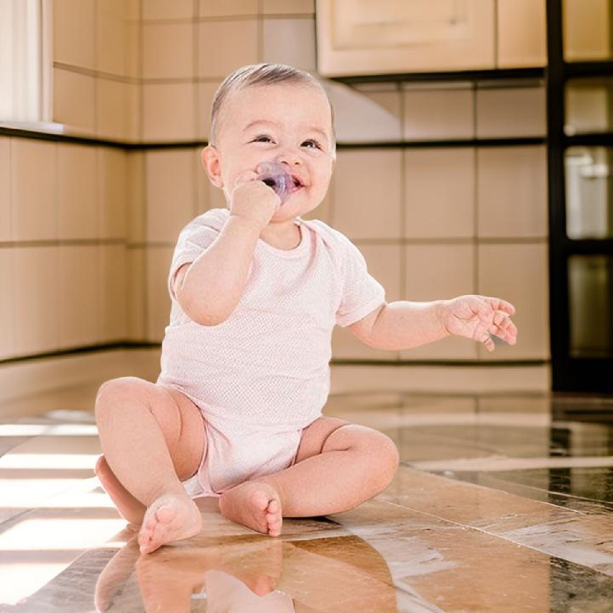 SET DE 6 TARJETAS ESTIMULACIÓN VISUAL BEBÉ 18-36 MESES JHN - 2