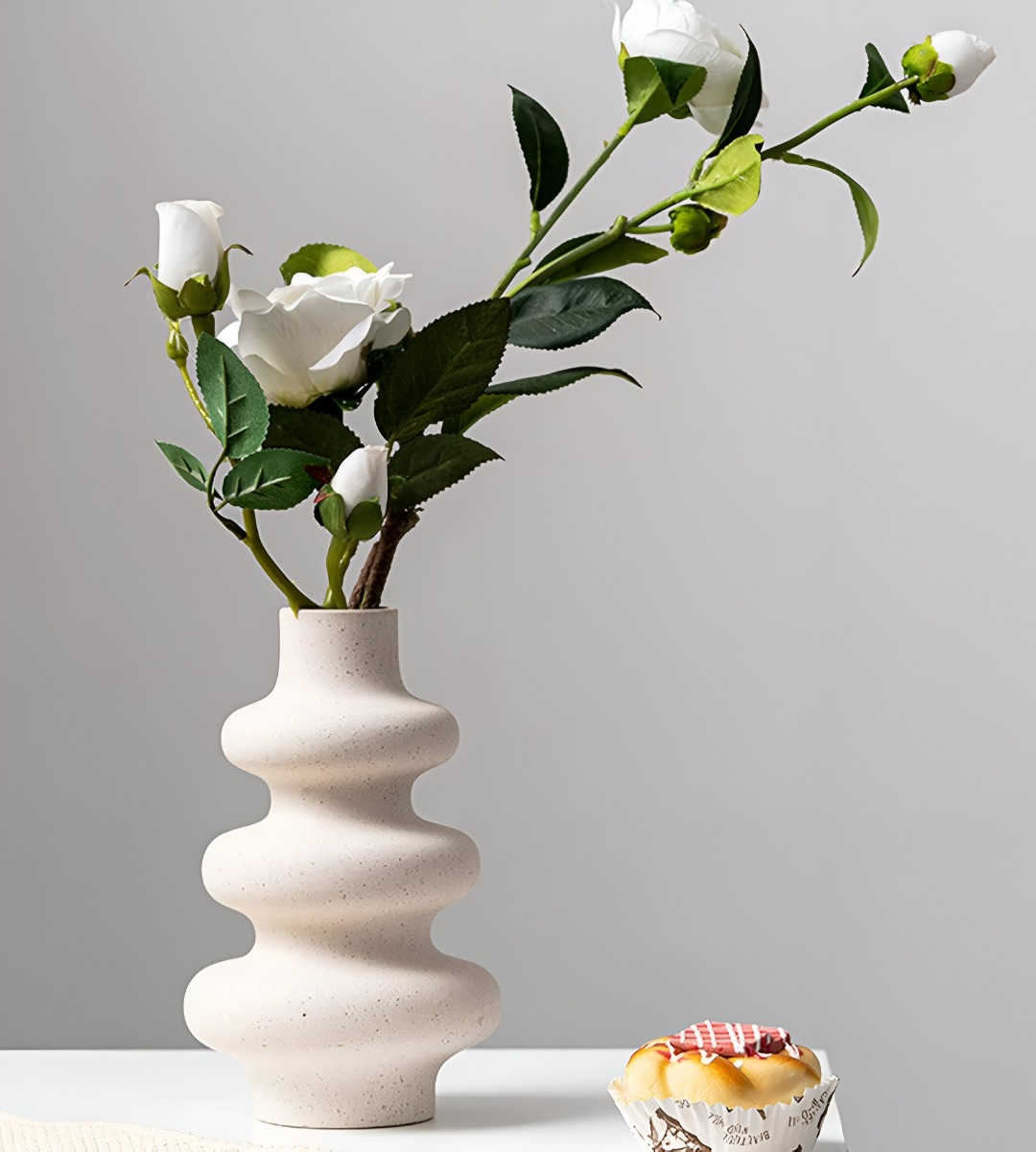 JARRÓN CERÁMICA ONDULADO MODERNO FLORES MINIMALISTA 21CM JHN - 9