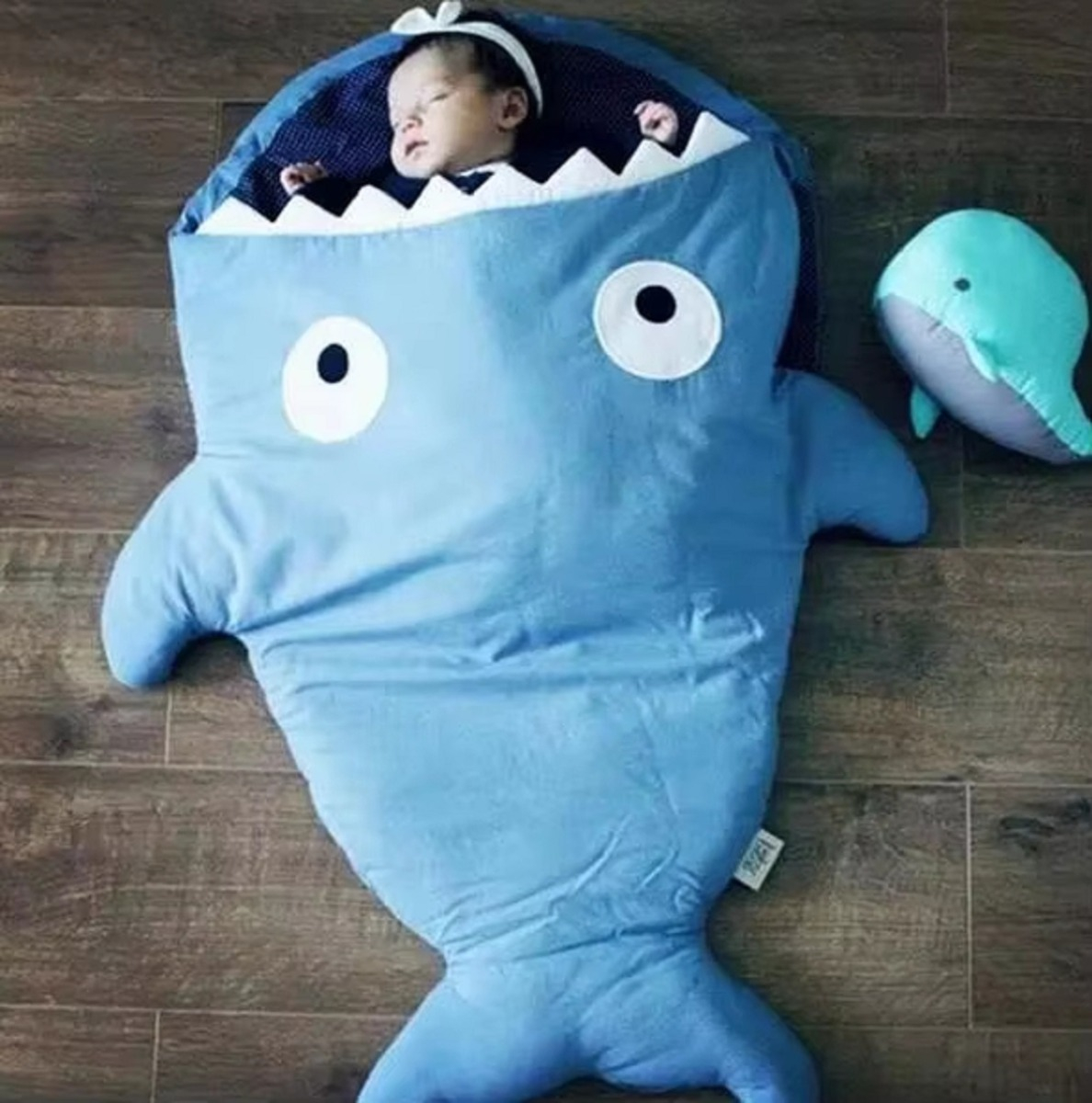 SACO DORMIR DISEÑO TIBURON COMODO CALIDO BEBE LAU - 9