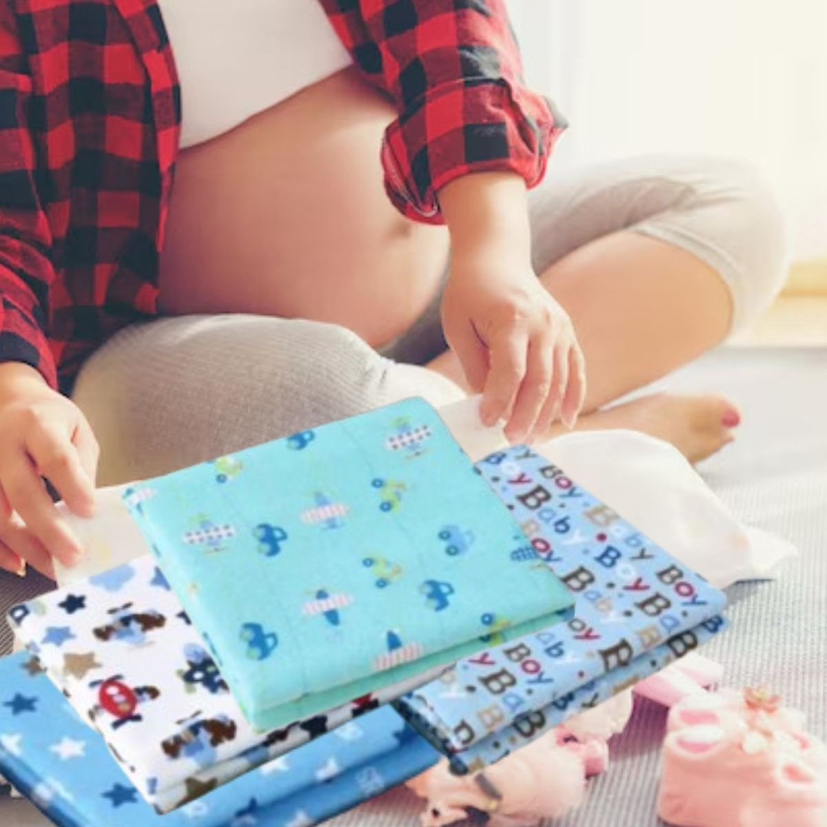 SET DE 4 MANTAS APEGO SUAVES COMODAS PARA BEBE LAU - 3