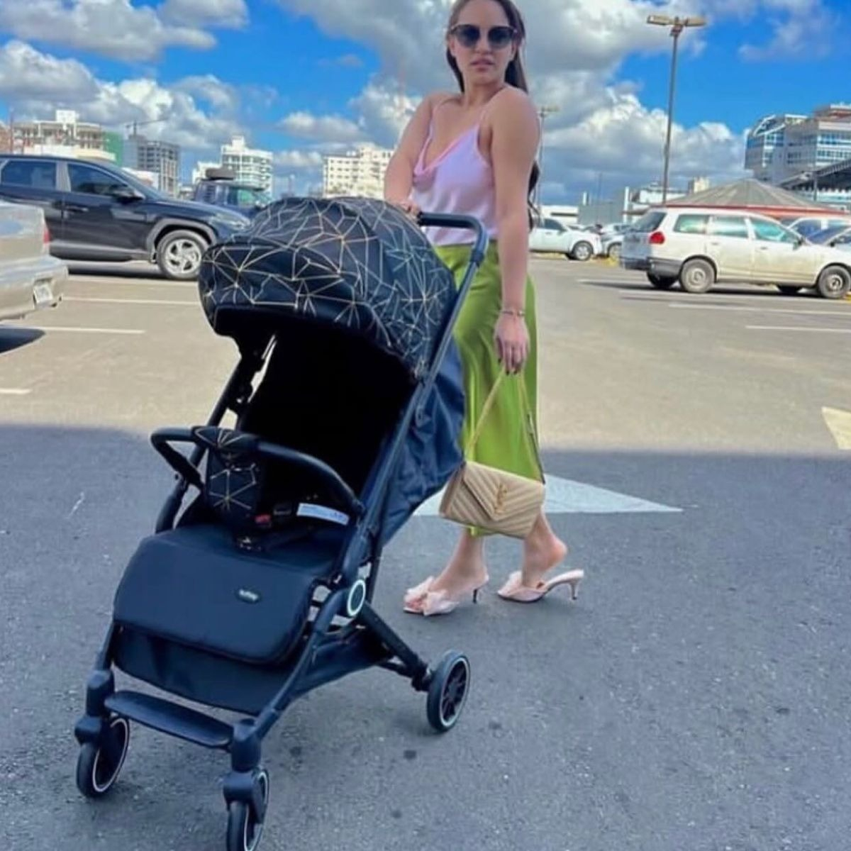 CARRITO COCHE DE BEBE ULTRALIVIANO RECLINA VIAJE PASEO LAU - 2