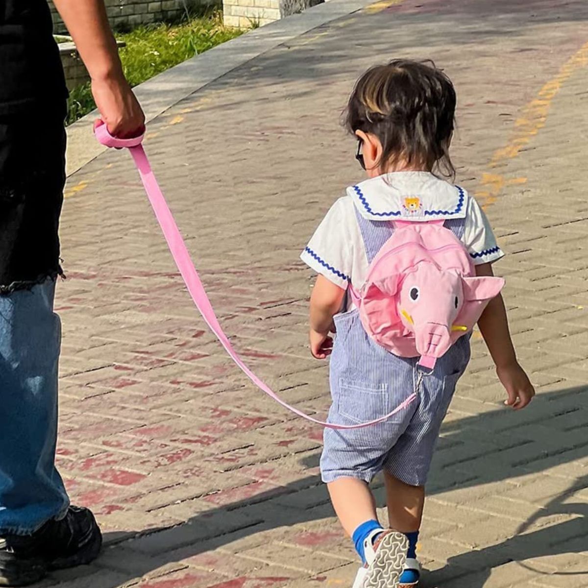 MOCHILA PARA BEBES FORMA ELEFANTE CON ARNES PASEO LAU - 9