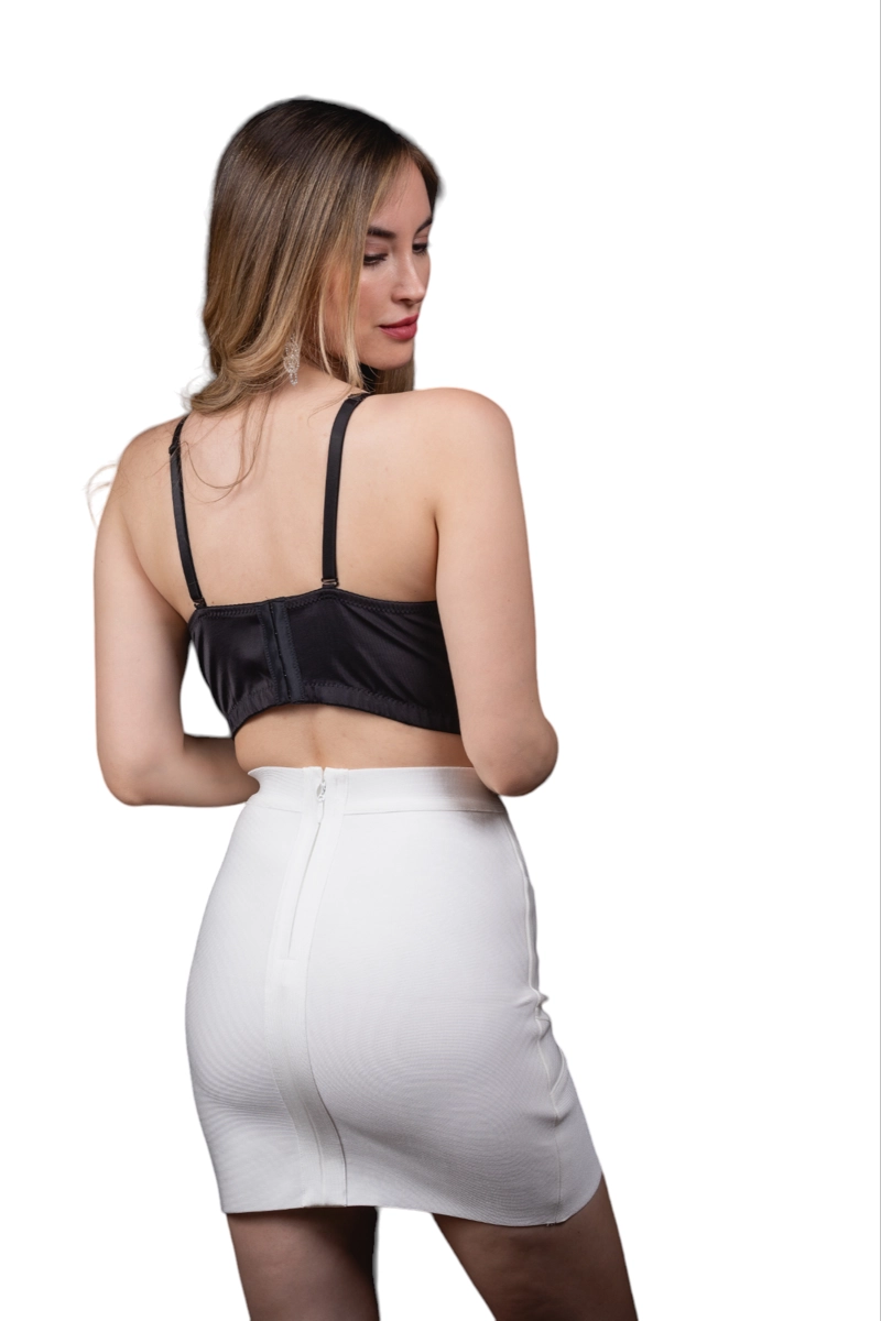 FALDA EN COLOR BLANCO ELASTICADA FEDORA - 2