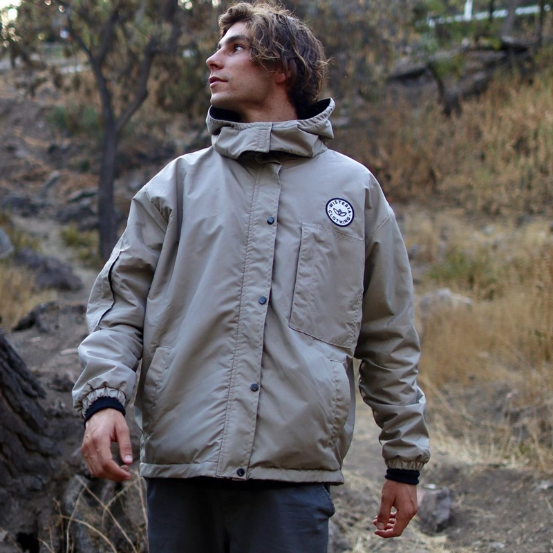 CHAQUETA IMPERMEABLE - 6