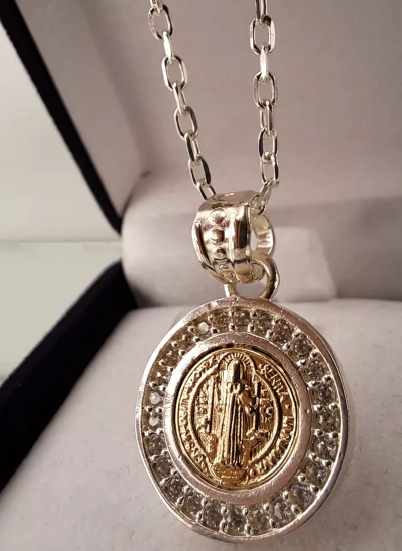 COLGANTE MEDALLA SAN BENITO CON CIRCONES EN PLATA ITALIANA 925 CON CADENA - 2