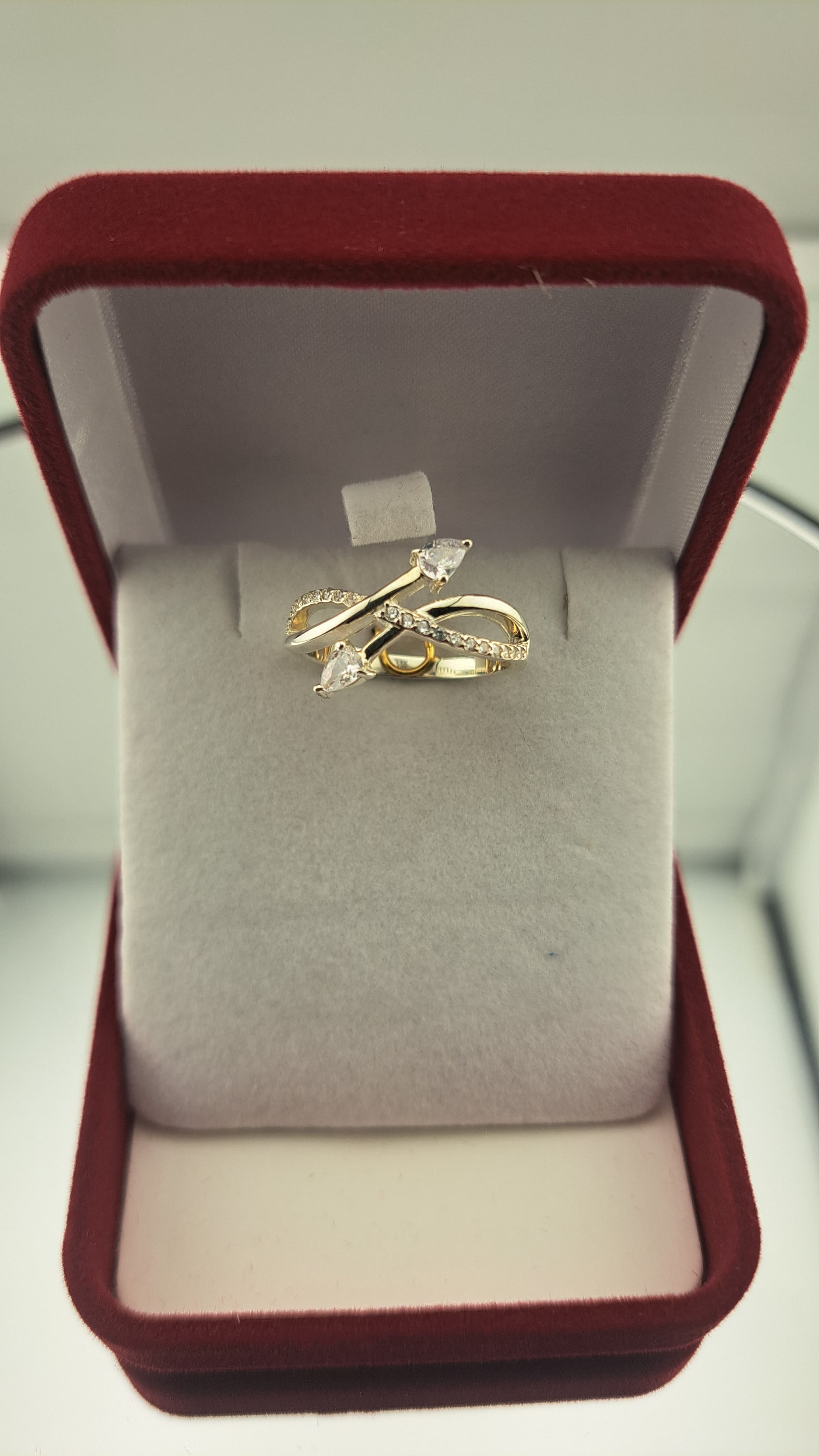 ANILLO CON CRISTALES EN PLATA ITALIANA 925 - 1