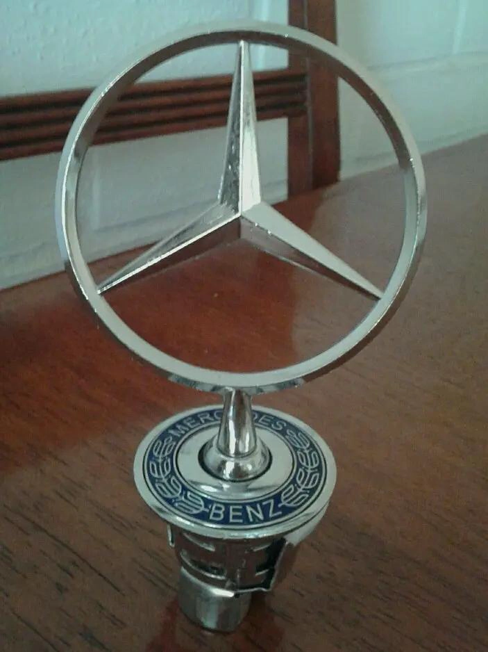 EMBLEMA CAPOT INSIGNIA AUTOMOTRIZ - 4