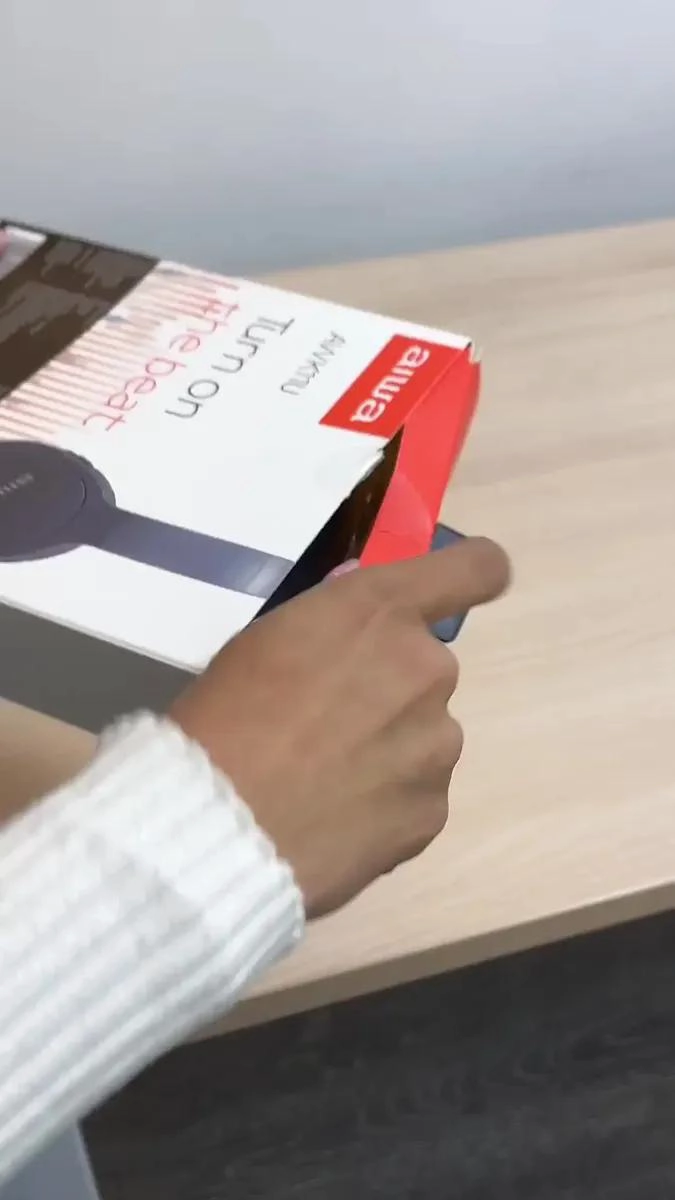 AUDIFONOS ON-EAR BLUETOOTH CON MICROFONO - 2