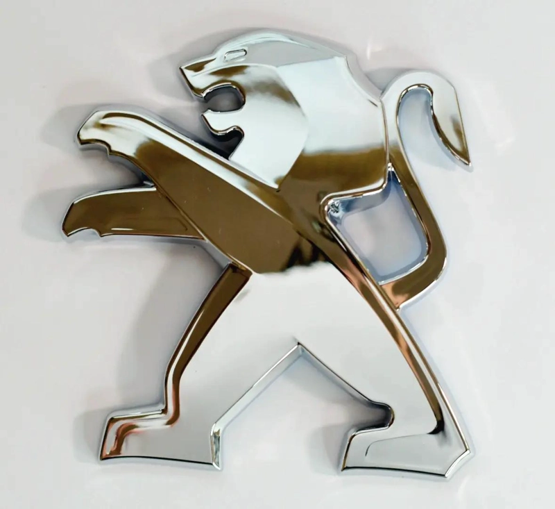 EMBLEMA INSIGNIA CROMO 10CM X 8,5CM - 1