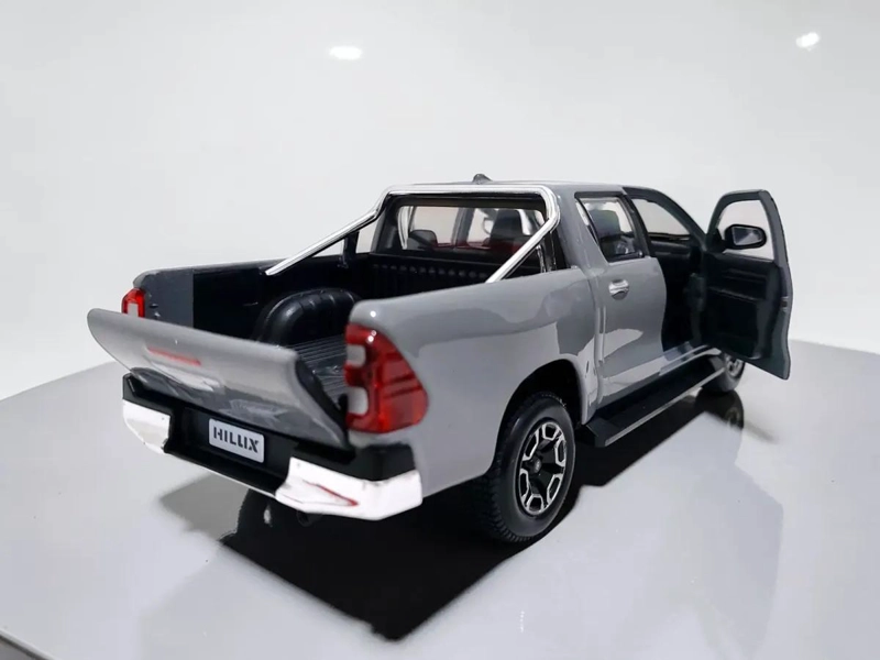 CAMIONETA 4X4 ESCALA 1:27 PARA COLECCION - 5