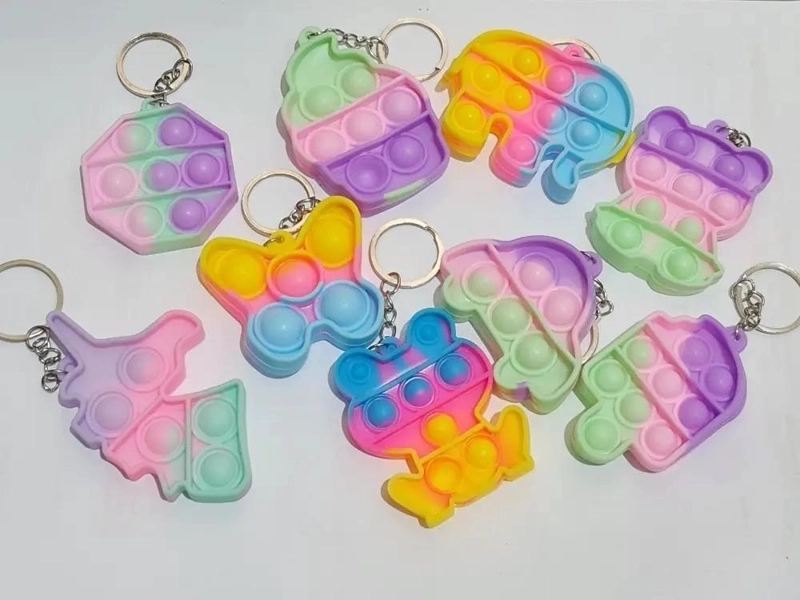 PACK DE 6 POP IT LLACEROS FORMAS VARIADAS - 2