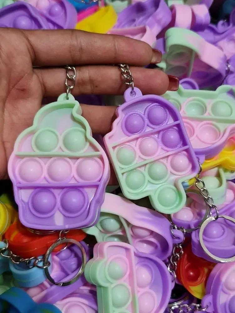 PACK DE 6 POP IT LLACEROS FORMAS VARIADAS - 5