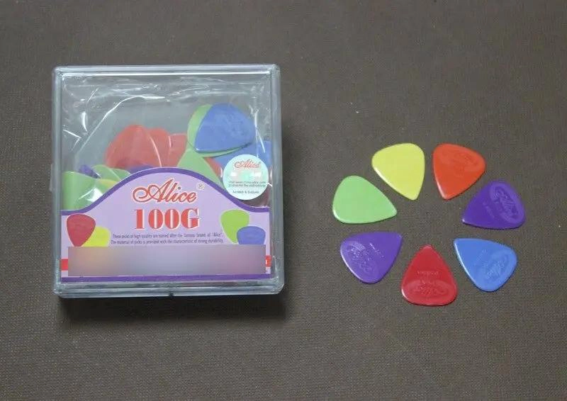 CAJA DE 100 UÑETAS DE NYLON PARA GUITARRA - 5
