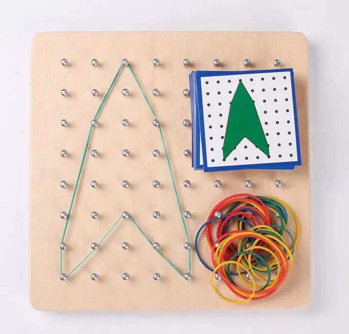 JUEGO DIDACTICO GEOPLANO CON TABLERO ISOME TRICO - 4