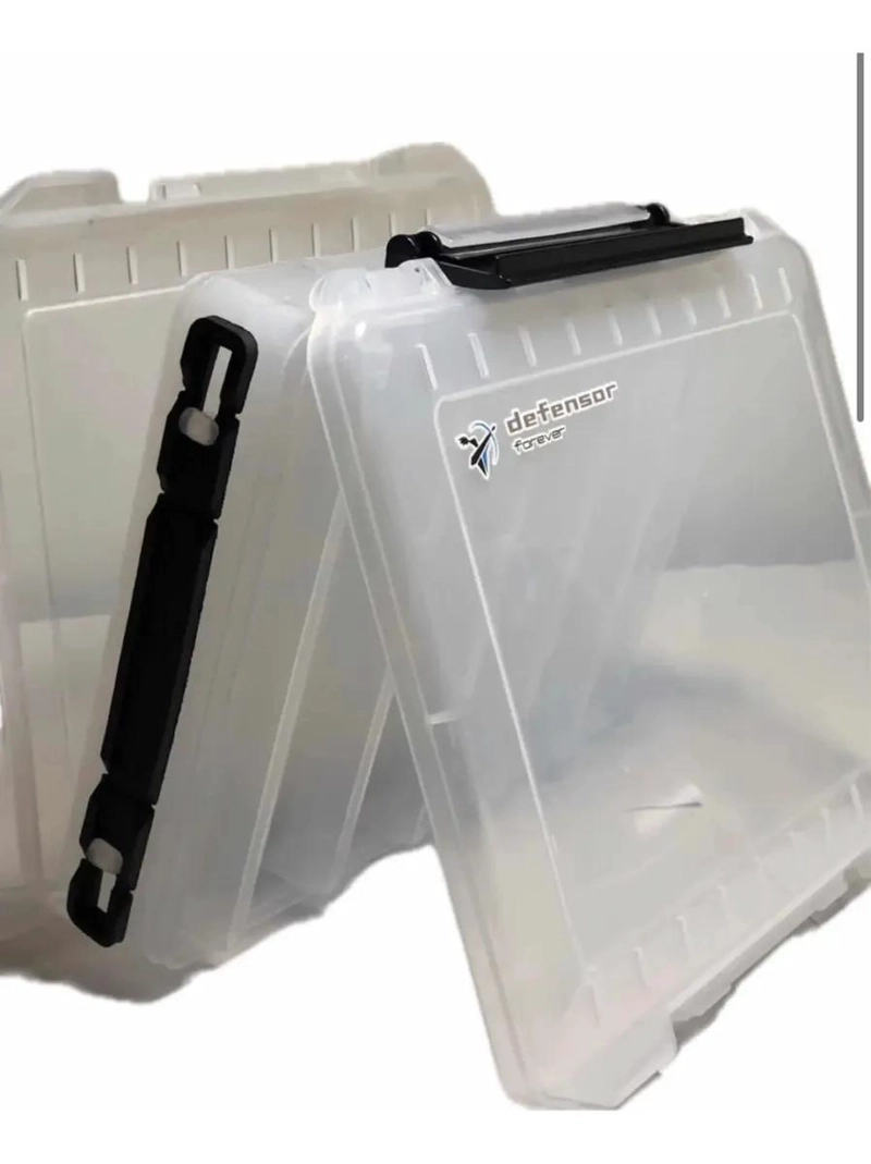CAJA TRANSPARENTE PARA 12 SEÑUELOS - 2