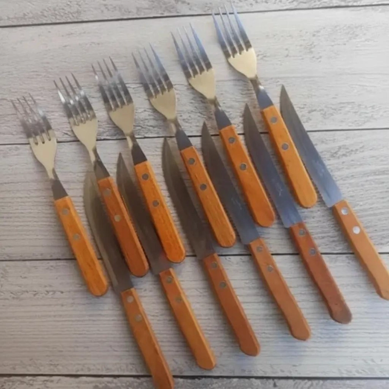 PACK 12 CUCHILLOS Y 12 TENEDORES DE MADERA Y ACERO - 4