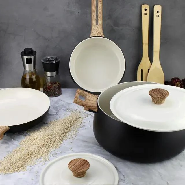 SET DE COCINA 7 PIEZAS EN NEGRO CON BATERIA DE ALTA CALIDAD - 2