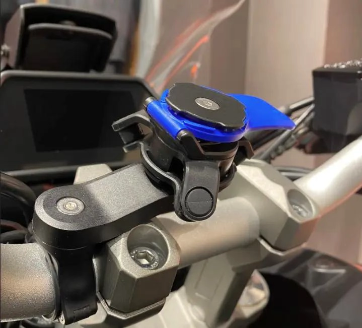 SOPORTE CELULAR QUADLOCK PARA MOTO Y BICICLETA - 4