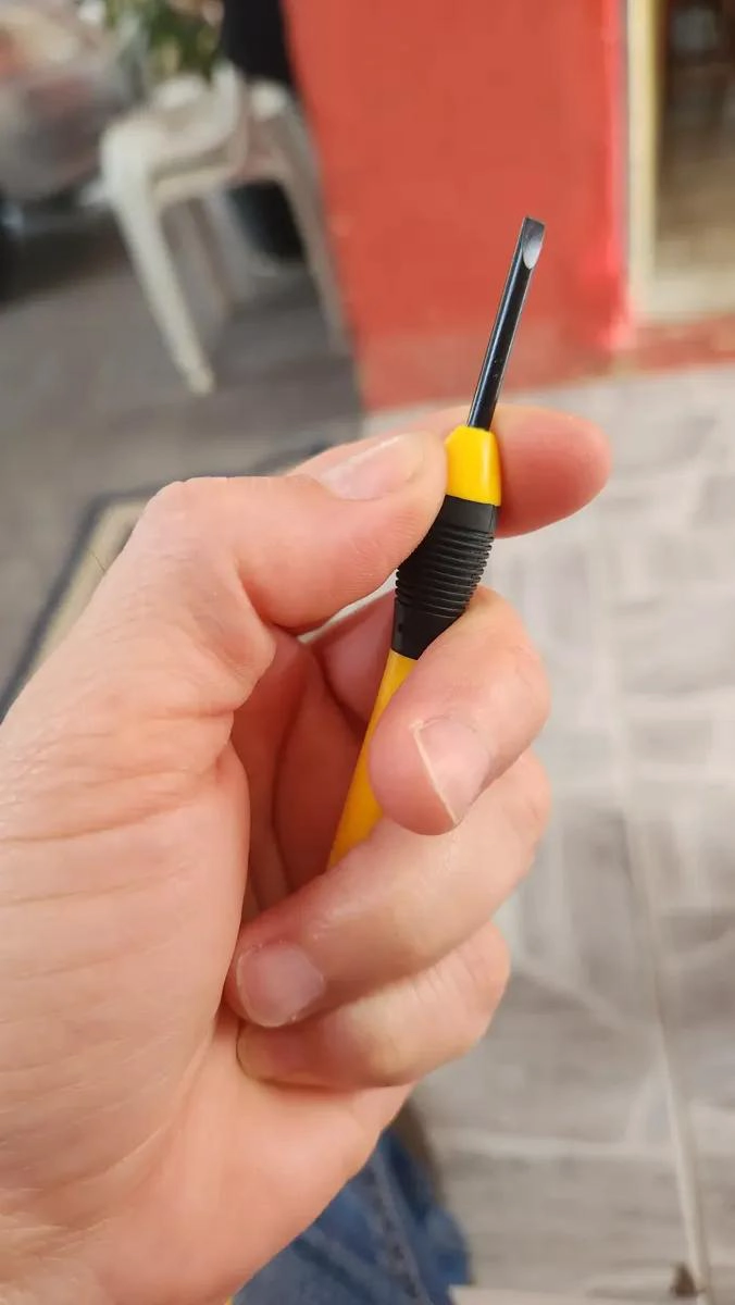 JUEGO DE 6 DESTORNILLADORES DE PRECISION - 1