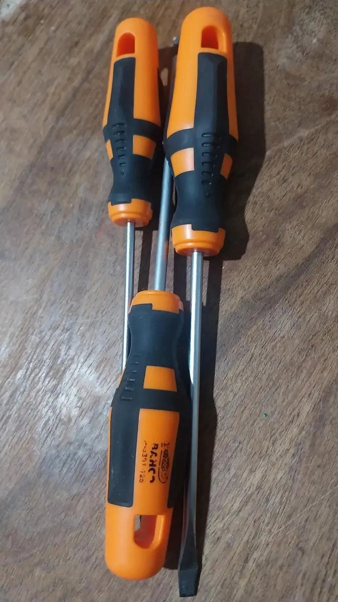 JUEGO DE DESTORNILLADORES 5 PIEZAS ERGONOME TRICOS - 3