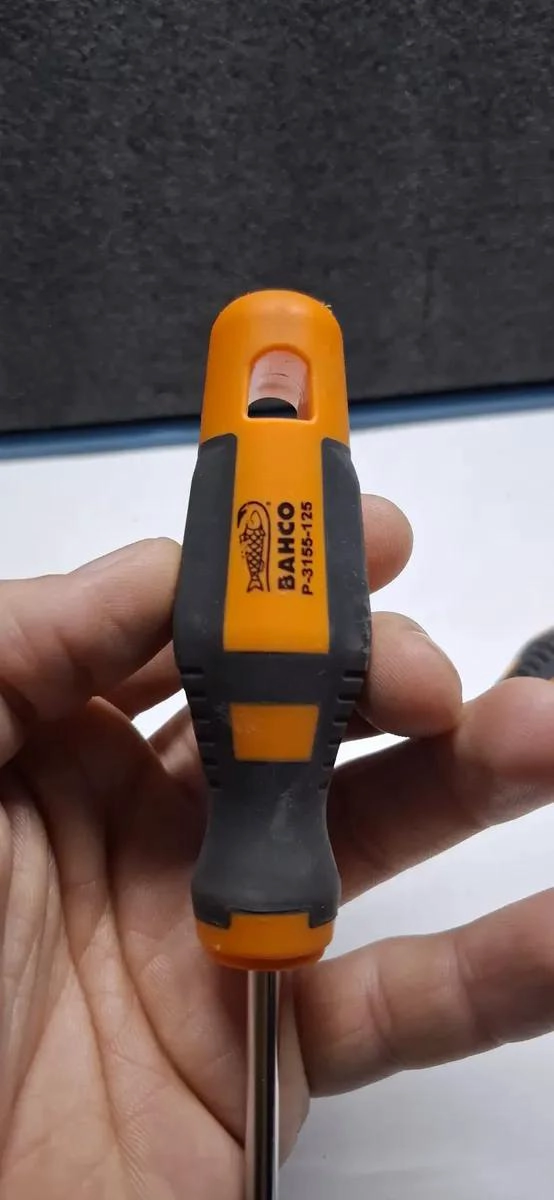 JUEGO DE DESTORNILLADORES 5 PIEZAS ERGONOME TRICOS - 5