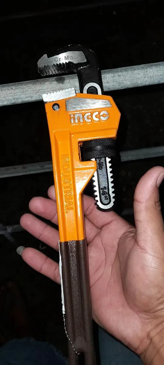 LLAVE STILSON AJUSTABLE 350 MM CON MANGO ANTIDESLIZANTE - 5